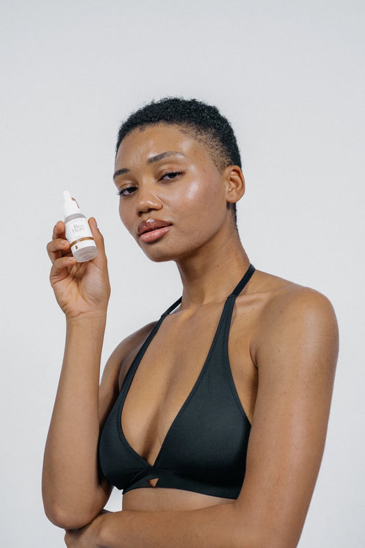 Lekeli Ve Nemsiz Ciltler İçin Cilt Tonu Eşitleyici Bakım Seti